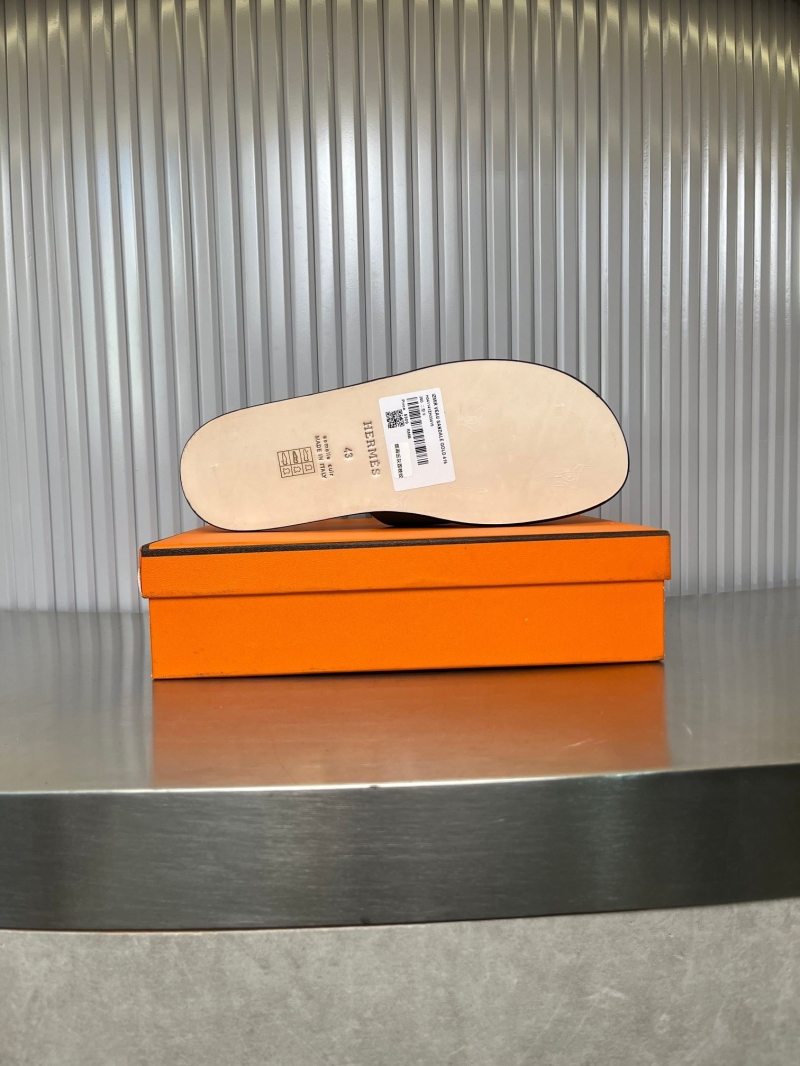 H**me5 slippers